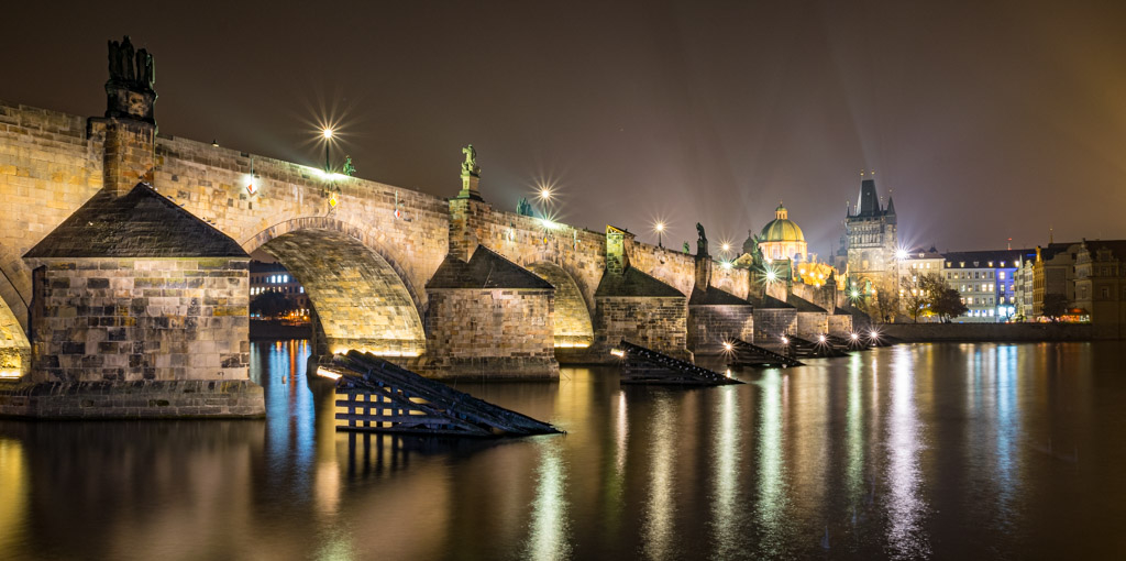 Karlův most – Charles Bridge – Ponte Carlo – Puente de Carlos